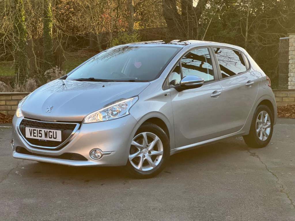 2015 Peugeot 208