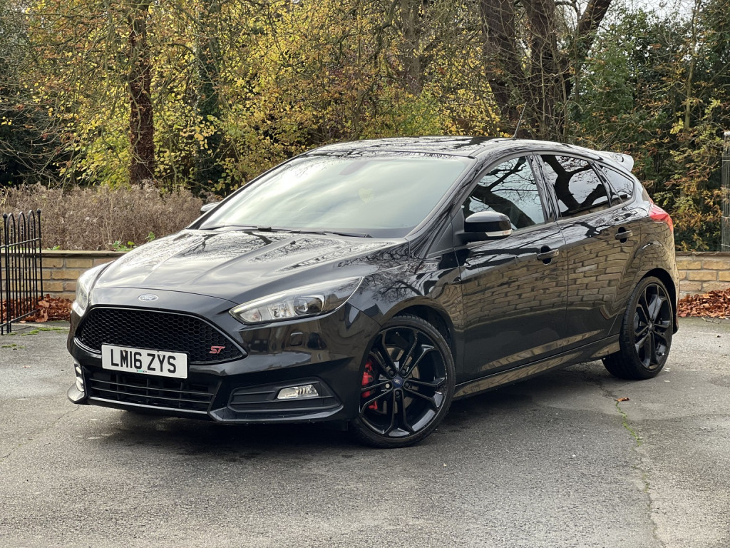 2016 Ford FOCUS